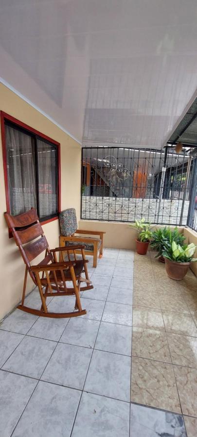 Hostel Casa Marina Puerto Limon Esterno foto
